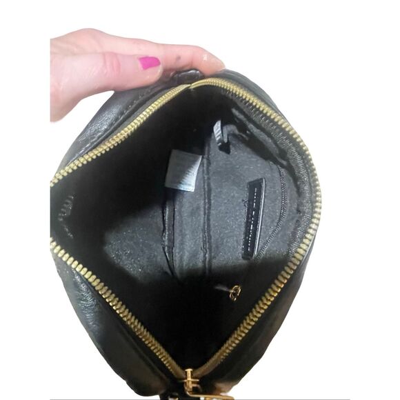 Sherpa Crossbody Purse - Picture 9 of 10